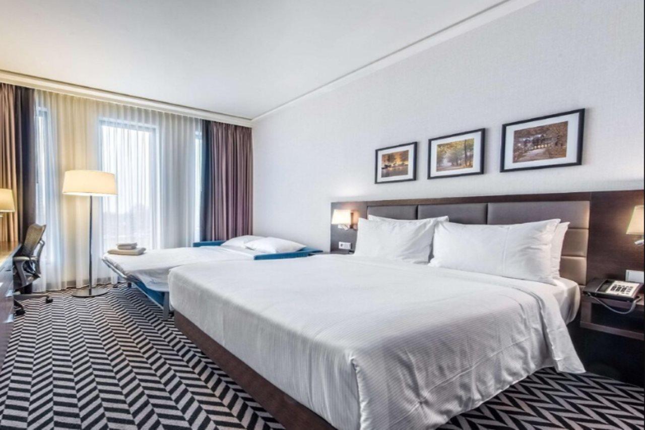 Hilton Garden Inn Krakow Airport Esterno foto