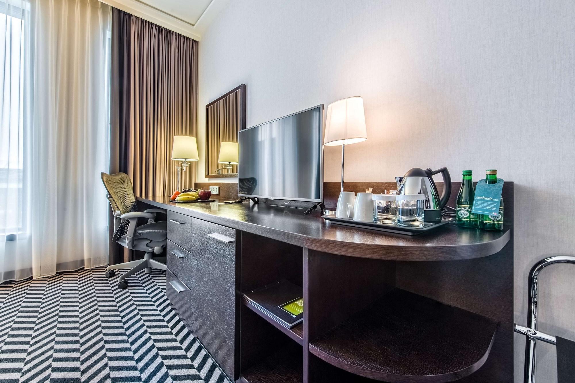 Hilton Garden Inn Krakow Airport Esterno foto