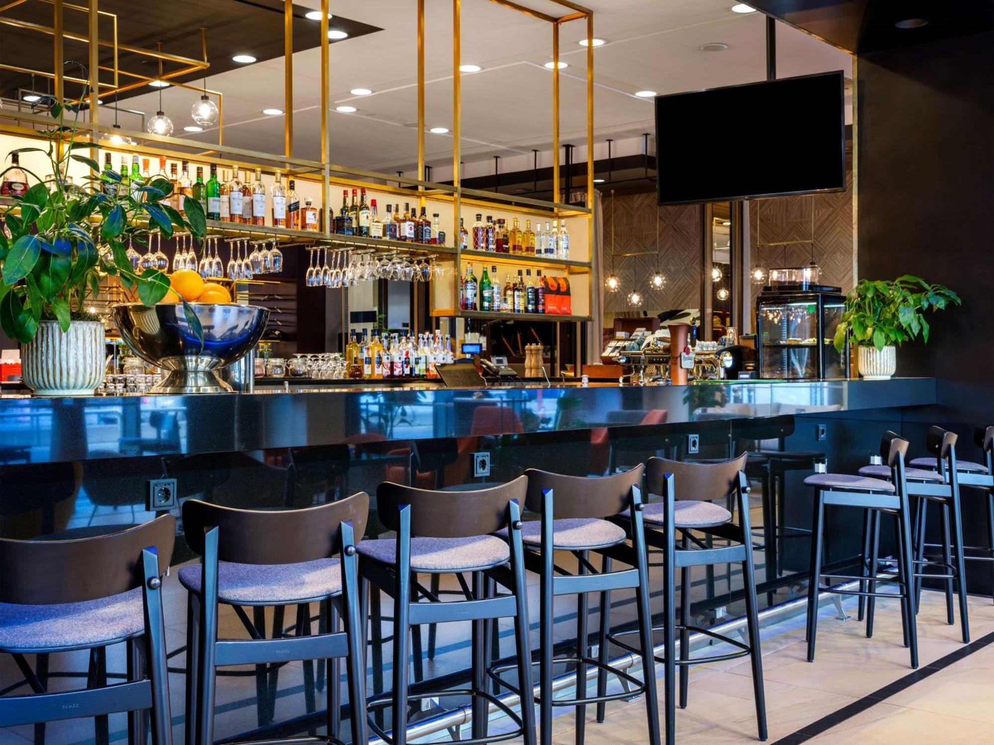 Hilton Garden Inn Krakow Airport Esterno foto