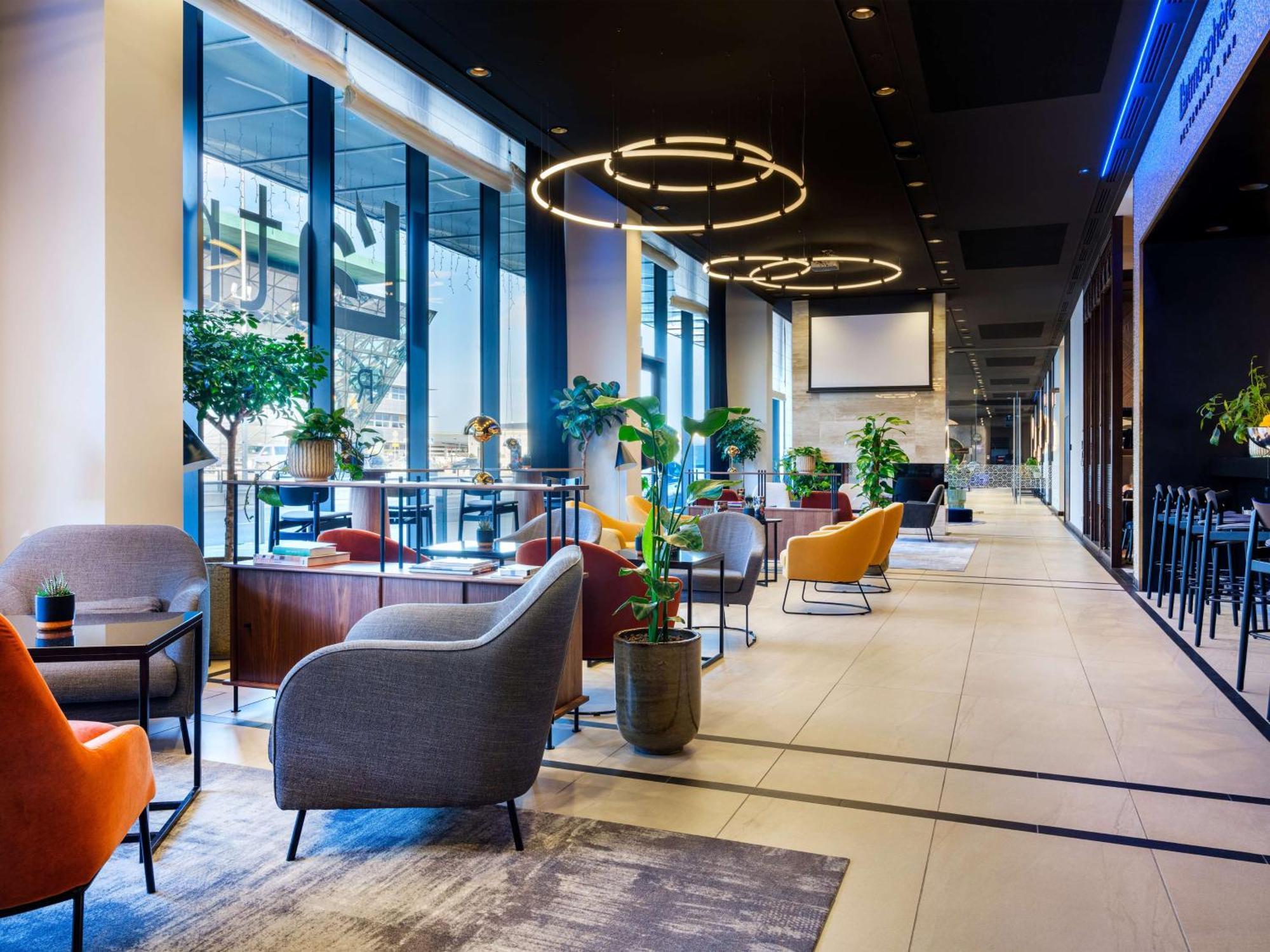 Hilton Garden Inn Krakow Airport Esterno foto