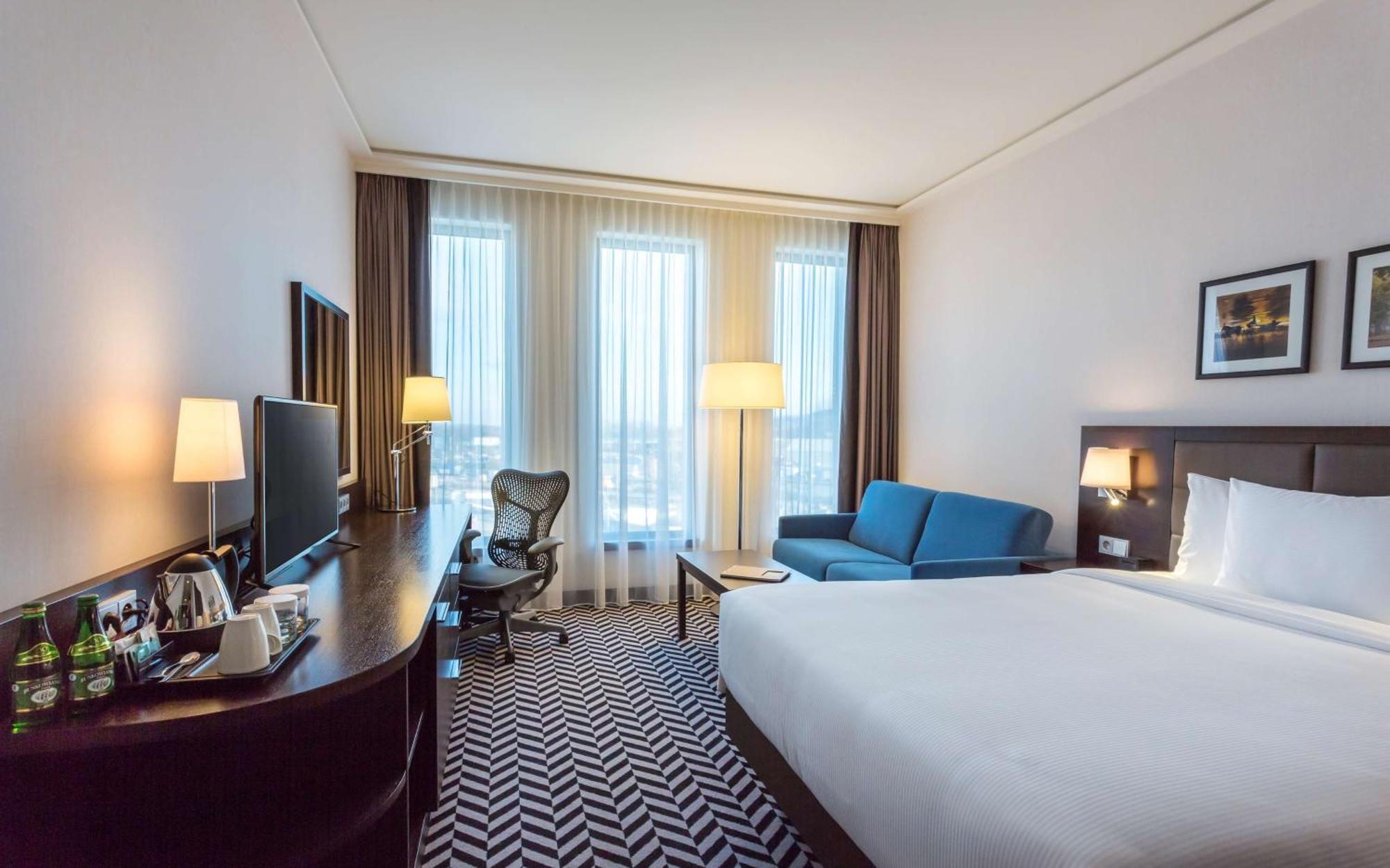 Hilton Garden Inn Krakow Airport Esterno foto